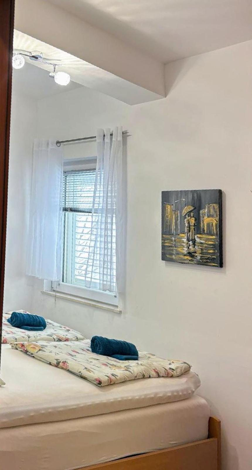 Apartment Eny Baška Voda Zewnętrze zdjęcie