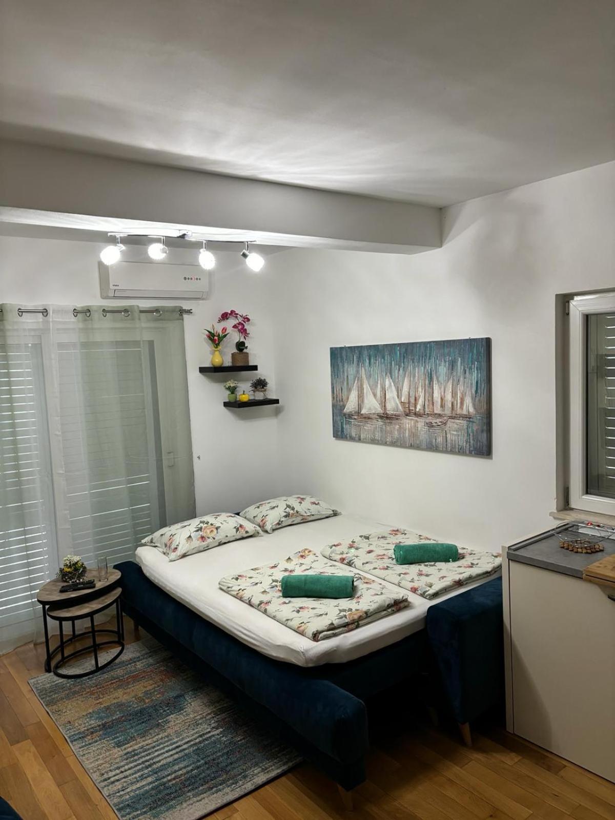 Apartment Eny Baška Voda Zewnętrze zdjęcie