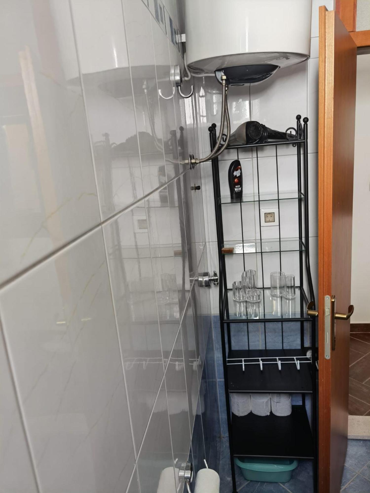 Apartment Eny Baška Voda Zewnętrze zdjęcie