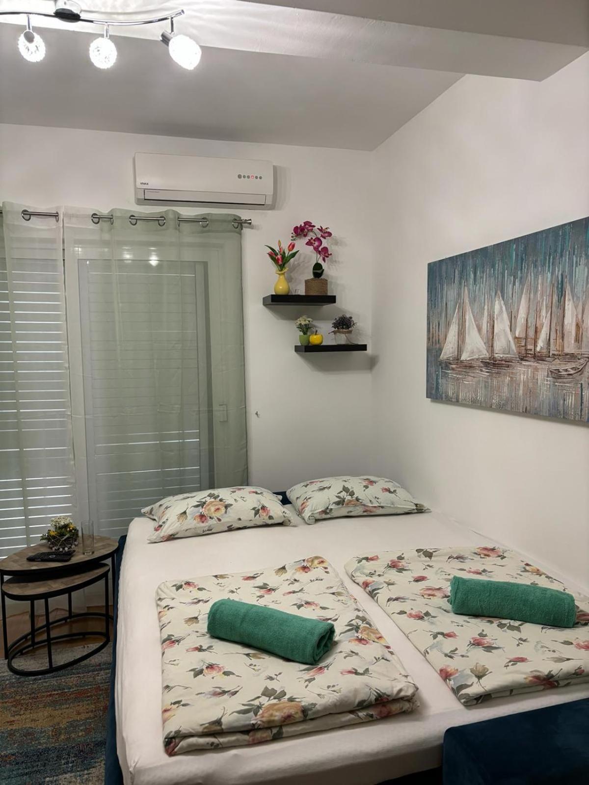 Apartment Eny Baška Voda Pokój zdjęcie
